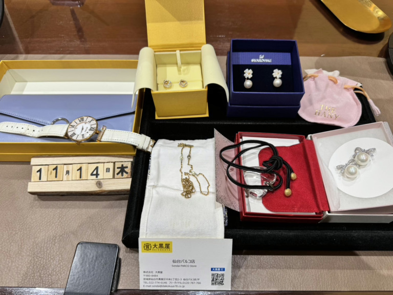 Dior.Fendi.スワロフスキー.バカラ.フォリフォリ買取.大黒屋