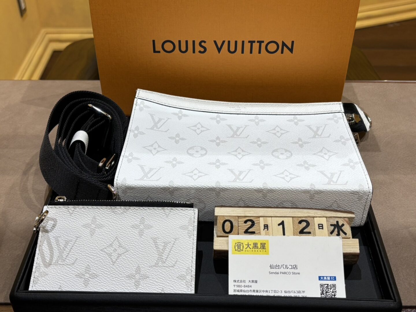 Louis Vuitton ルイヴィトン ガストン・ウェアラブル ウォレット M30935 仙台パルコ 大黒屋